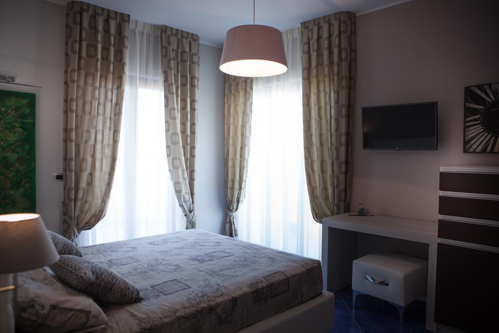 Del Gaudio Guesthouse Torre Melissa Εξωτερικό φωτογραφία